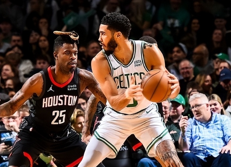 ios下载-上海申花训练开放日，赛前篮板制胜引欢呼，法甲在即，医务组通报恢复